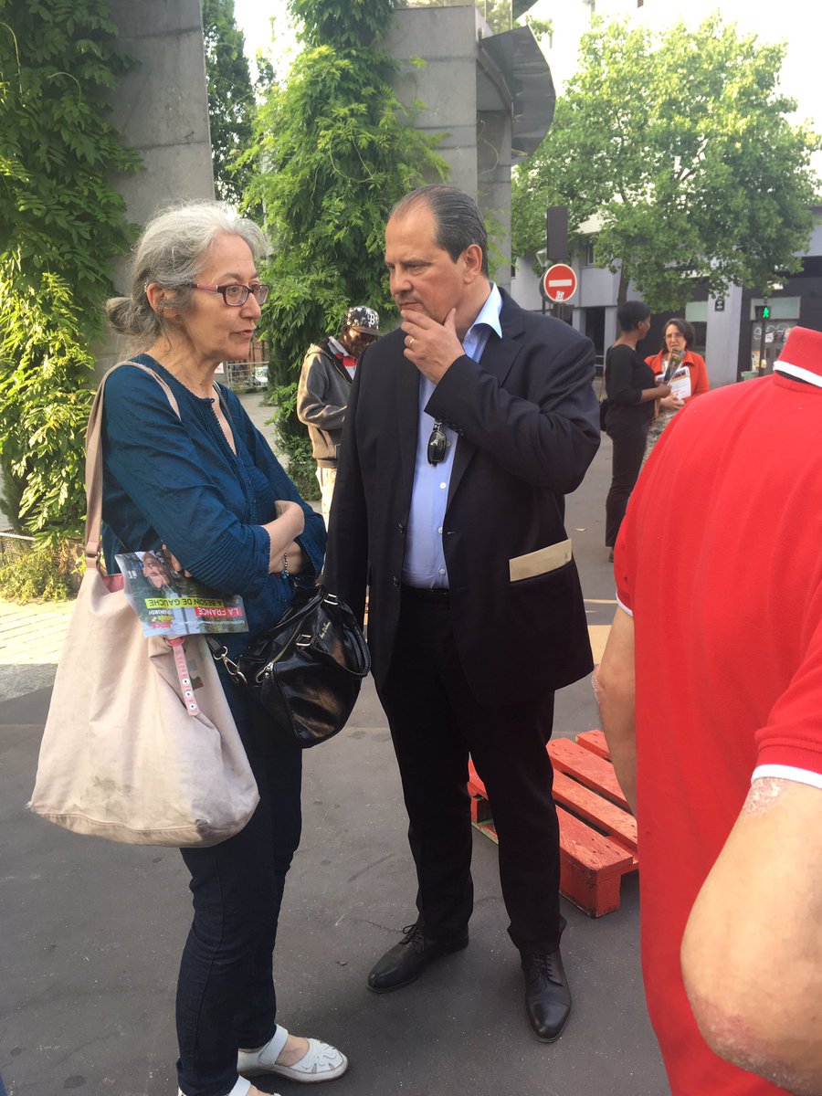 Aujourd'hui je suis à la rencontre des habitants du quartier Sérurier avec <a href="/jccambadelis/">Jean-Chr. Cambadélis</a> #circo7516 #avecCamba