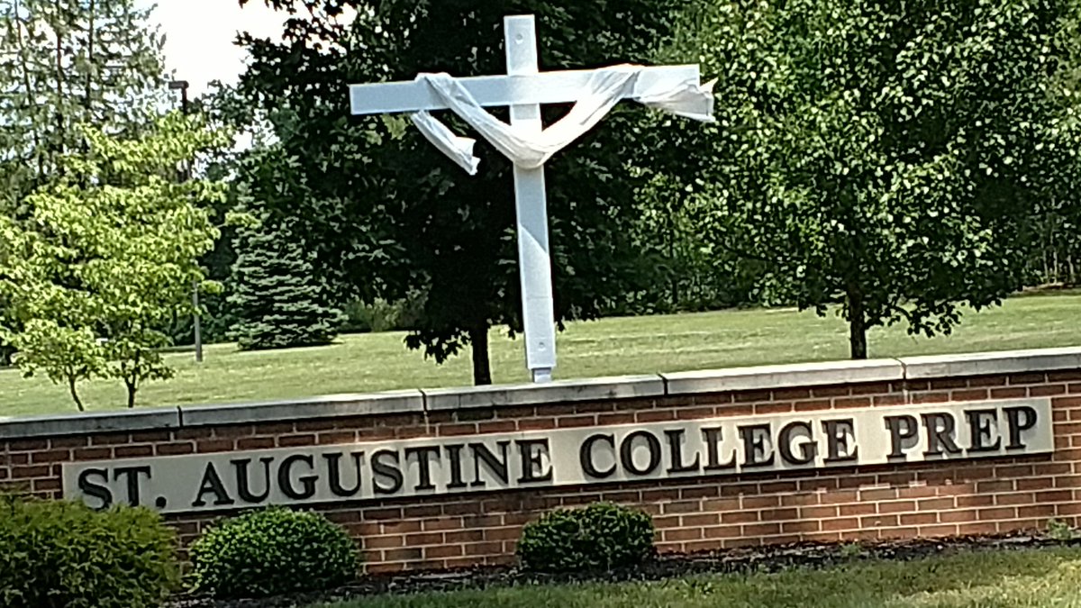 Having a Preppy week.  New Football Coach taking over so needs an intro to ... #MaxOutStrength #BarwisMethodsTowers #HermitsStrong #WeGotU