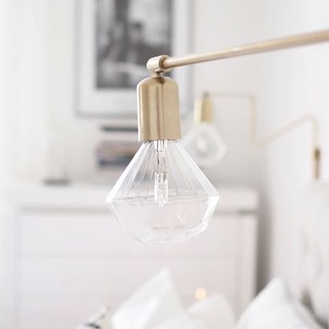 hetlichtlab's tweet photo. Lichtbron in diamant-vorm, zo mooi! #verlichting #interieur https://t.co/mWutO8AzMl photo credit @StEylvolwonen) https://t.co/poKFUr2r2T