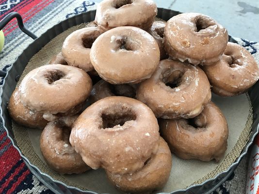 ROCFlavors's tweet photo. National Doughnut Day is Friday! Here are #ROC deals and specials. https://t.co/TEblI1O0p8 https://t.co/TxiRQNCJXK