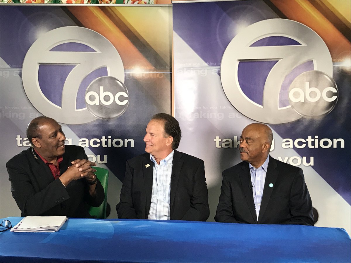 DrHBGray's tweet photo. Joined @CStokesWXYZ &amp; @tdwatkins88 @DWMHA today on @wxyzdetroit to discuss education &amp; the basic needs safety net during #MPC17 https://t.co/s8mObPVOnR