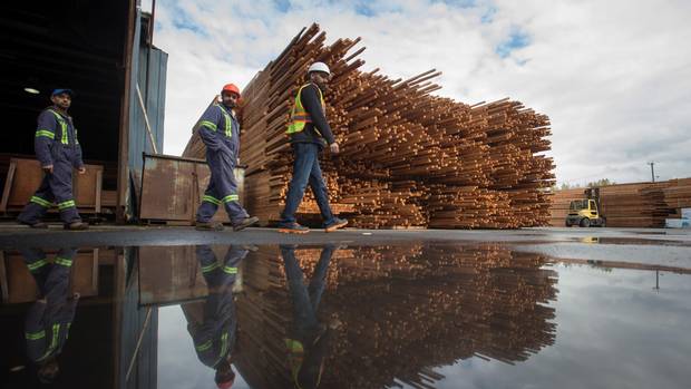 Woodbrowser's tweet photo. U.S. softwood lumber duties to cost 2,200 jobs: Conference Board report https://t.co/EGGZhD6NcM by @globeandmail https://t.co/G0M7wHWqsr