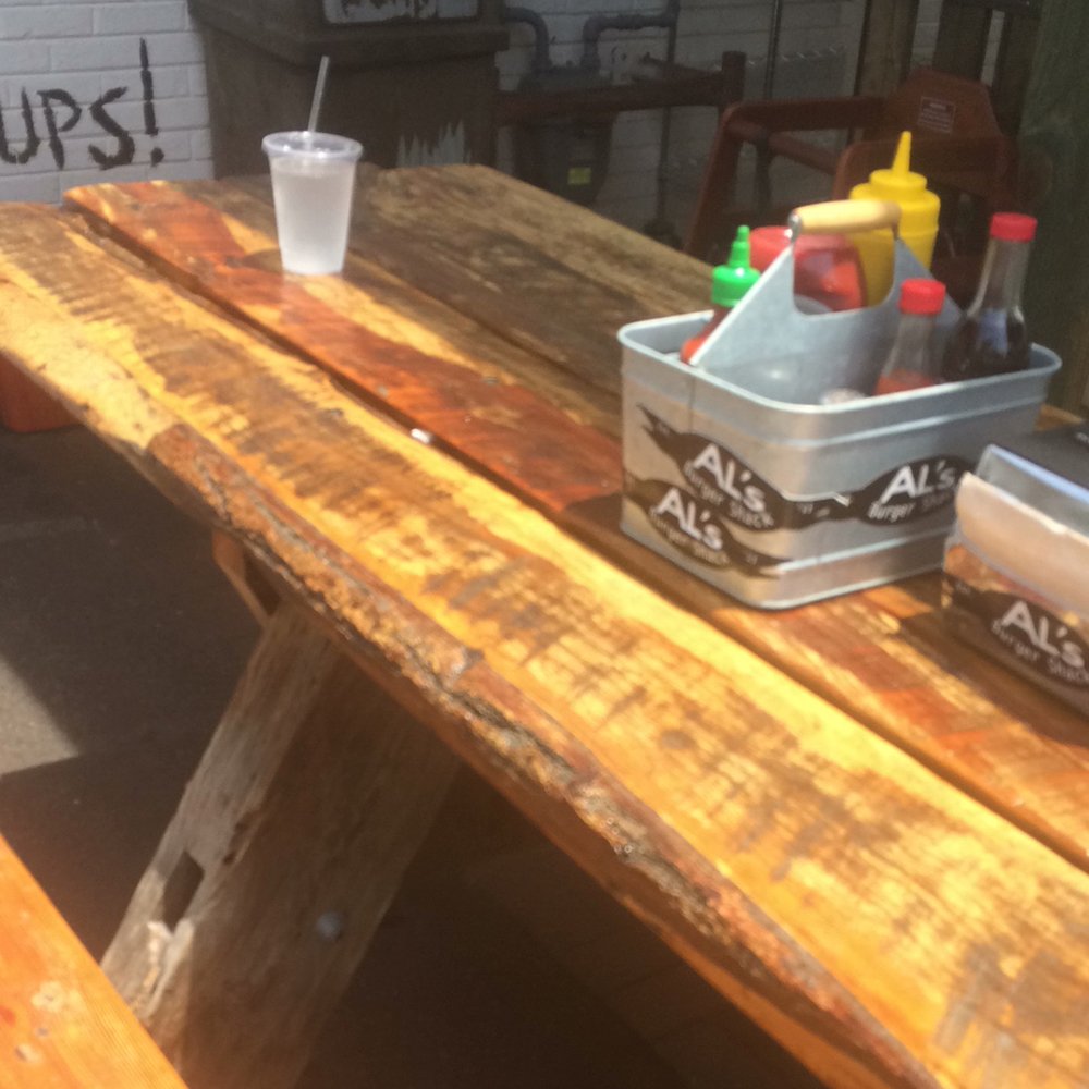 Palmdaddy_'s tweet photo. .@alsburgershack @getStealz https://t.co/gZNmsFkmBc