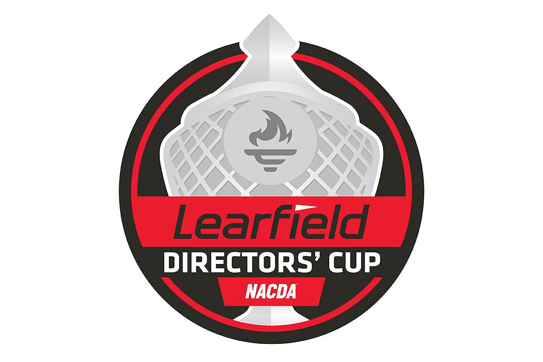 BatesSports's tweet photo. >>@BatesCollege athletics places an all-time best 20th in final @NACDA Directors' Cup standings! https://t.co/0SAldXmin2 #mesports #GoBates https://t.co/4cyegYhDxA