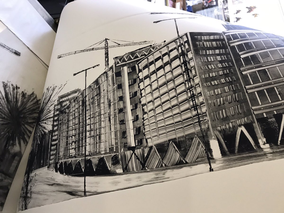 JulieSimmonds1's tweet photo. Peeling back a print is always so exciting!!! Good or bad!!! #happyday #printmaking #monochrome #monoprint #cityscape #WST2017 #rdguk https://t.co/LzvXahrE50