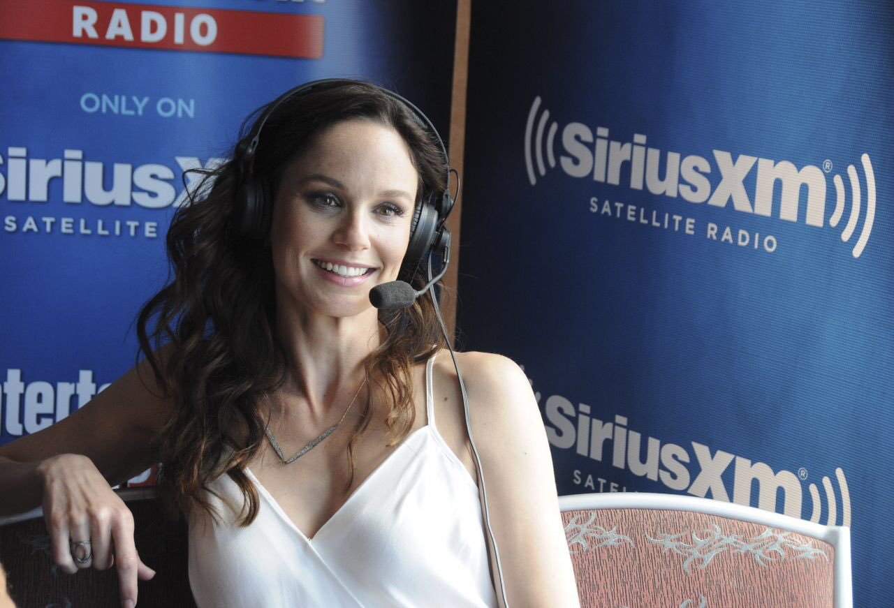 Wishing Sarah Wayne Callies a very Happy Birthday today!!   