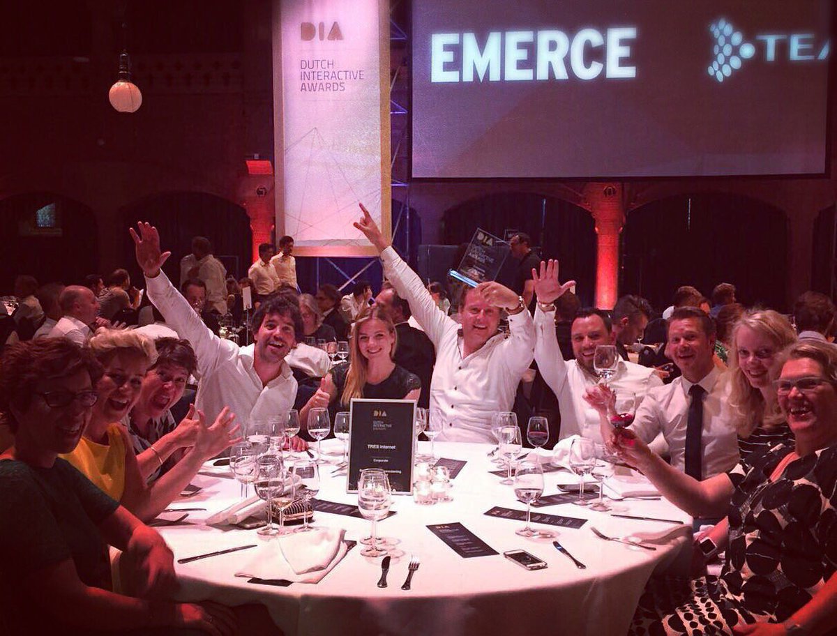 Yes! We hebben de Dutch Interactive Award gewonnen voor beste corporate website van 2017 met het CJIB #DIA17