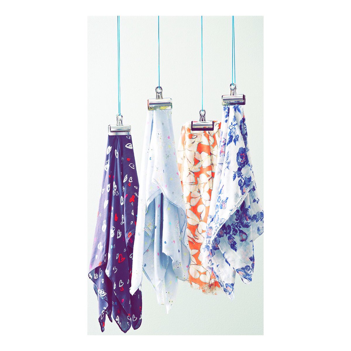 CurtainWizardCo's tweet photo. FABRIC DISPLAY HERE GOT US. GIVING US #CURTAIN INSPO OF WHAT TO LOOK FOR IN PRETTY, ELEGANT PATTERNS 😍💙 #homeware #pinterest #interiors https://t.co/JmdNznFv5G
