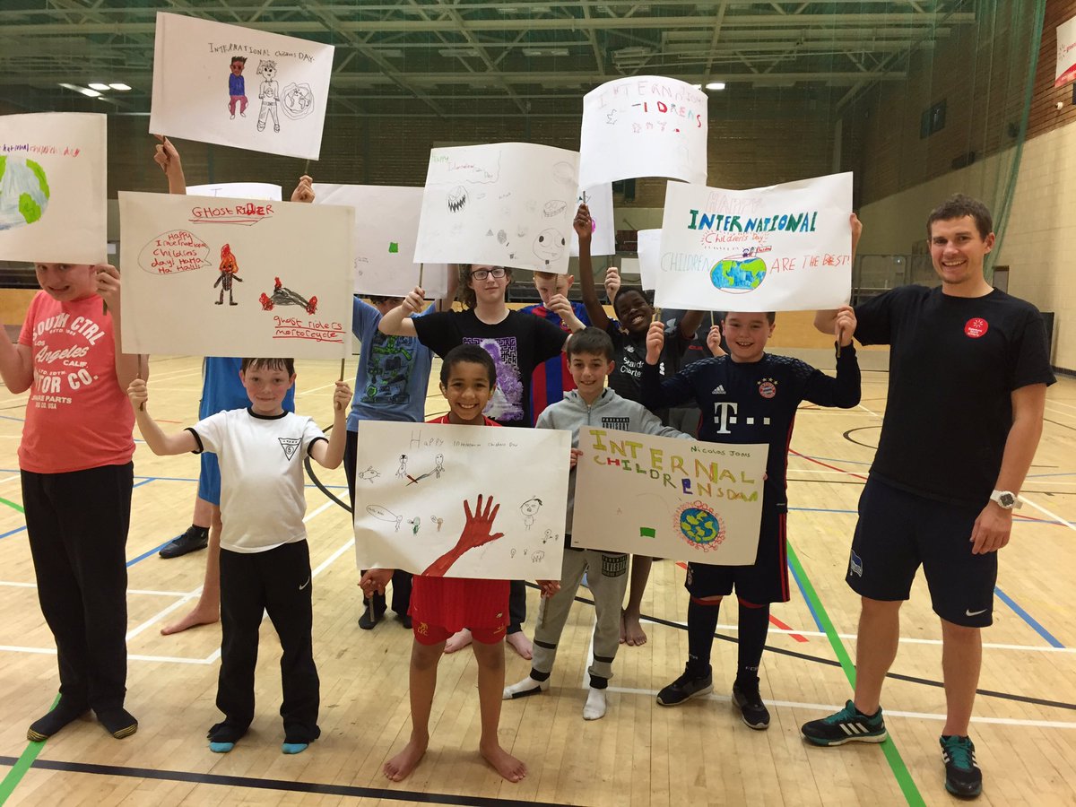 GbankSportDev's tweet photo. @GreenbankSports holiday camp participants celebrating #InternationalChildrensDay. Great flag designs #inclusion #activity #fun https://t.co/iRZP1QKz21