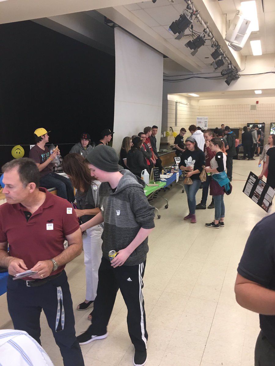 mommakatpayne's tweet photo. More from our event! @EntomoFarms  @TwinxEntomo @SCDSB_SHSM @Itoor_SCDSB https://t.co/JvUFqK9MyR