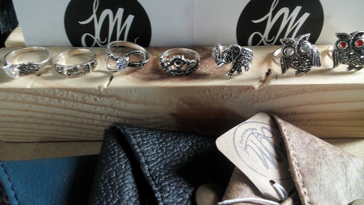 LM indumentaria tweet media