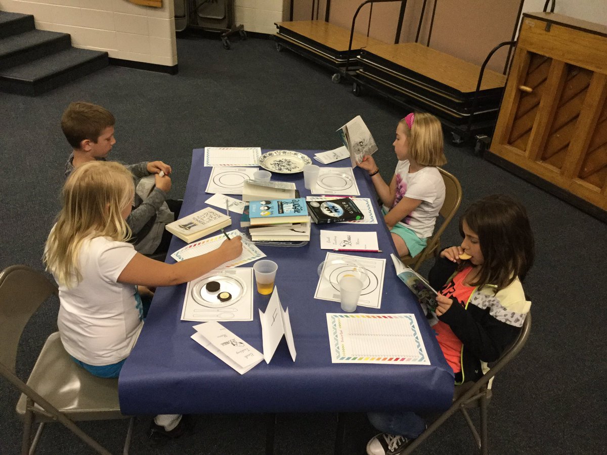 groelle4th's tweet photo. Book Tasting in Action! @NISMilton https://t.co/Qs85FugC9Q