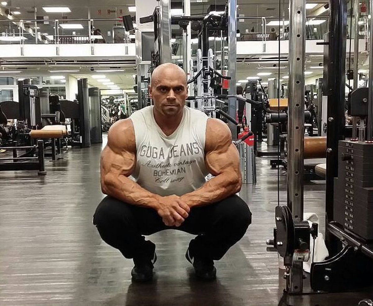 MrOlympiaLLC's tweet photo. Via @osladillukas
Lukas Osladil - gym time. @mrolympiallc https://t.co/oElccwfShb