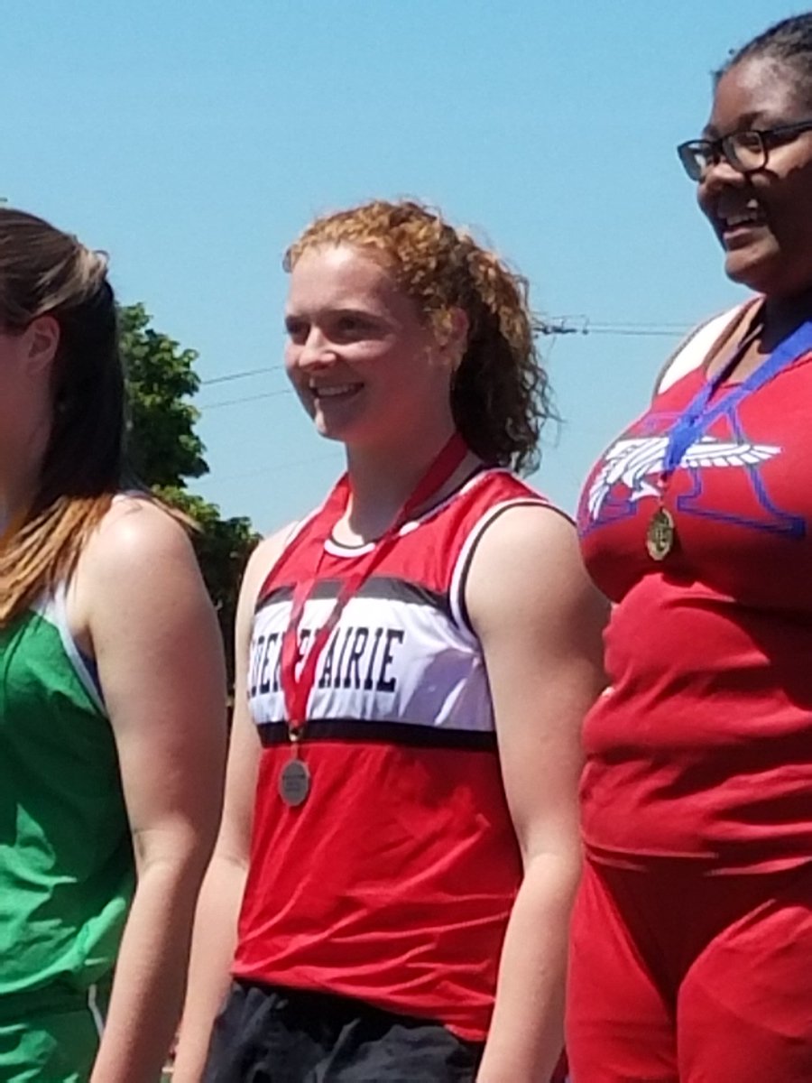epnewssports's tweet photo. Lindsay Eliasen is headed to state, second in shot put
#EaglesNation https://t.co/hjIMW9q6xb