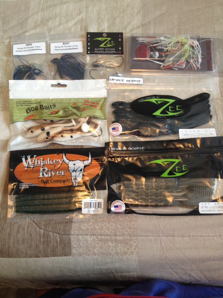 salvatorecasto4's tweet photo. Thanks to @LunkerBrag for the gold anglers package if you haven't gotten yours click the link in there bio https://t.co/S3rsvq5Bc7
