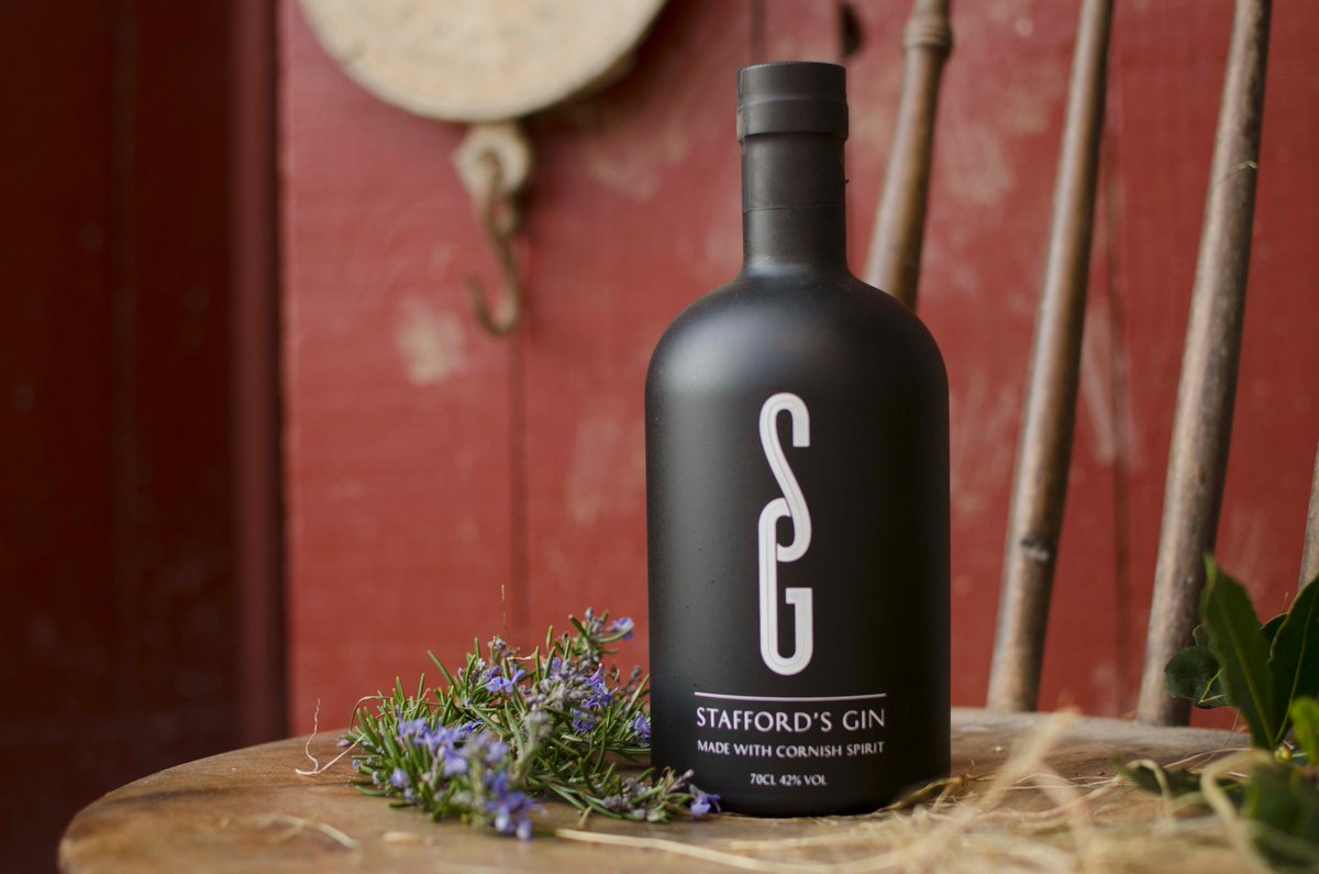 A great idea for fathers day this year would be a bottle of our Stafford's Gin bursting with Cornish flavours  Buy-bit.ly/2qFNhZL