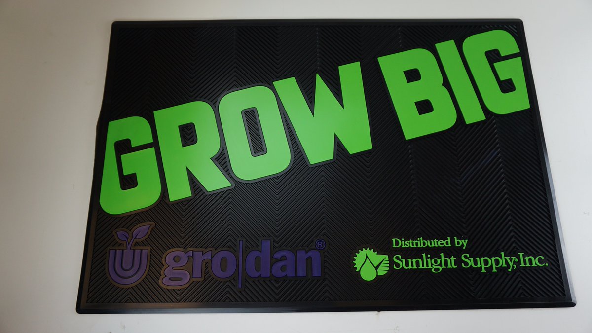 Polyenterprises's tweet photo. Check out this floor mat design. The usage of the green color makes this mat pop! #grodan #growbig #custommolded #custommats https://t.co/M6tLZkxQpR