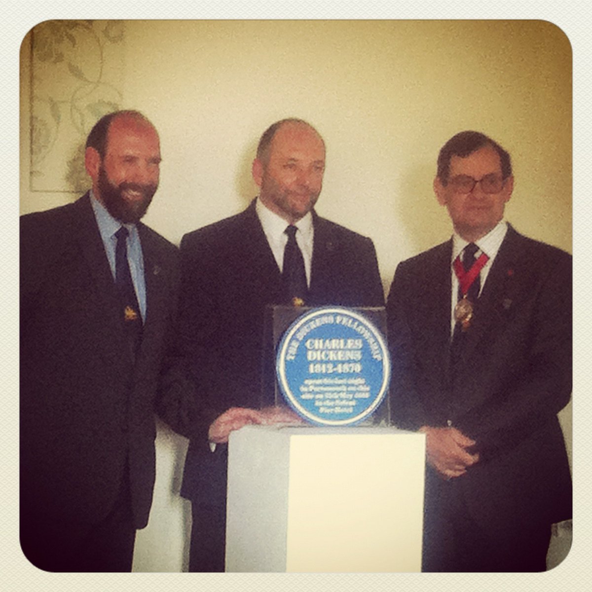 maricarjagger's tweet photo. #dickens blue plaque unveiling @portsmouthuni #reeshall in 2012 with his descendants #ThrowbackThursday https://t.co/uv90f0QFCF