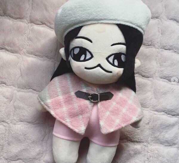 ㅋㅋㅋㅋㅋㅋㅋㅋ아 탐단다 김설현 인형ㅋㅋ