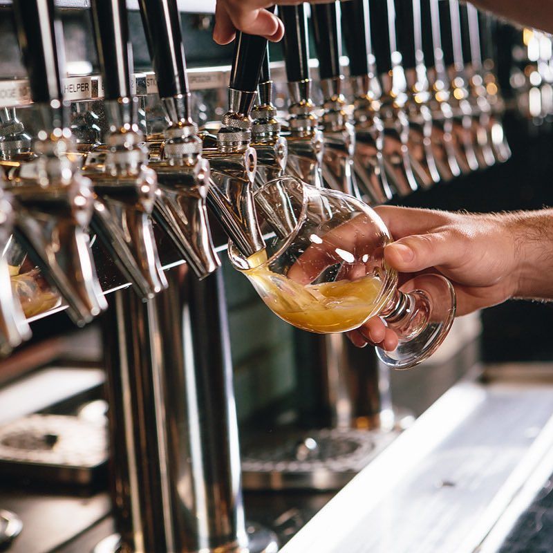 bluebirdbbq's tweet photo. 24 Beers on draft and this week we're pouring @eviltwinbrewing and @wildbeerco 👊
#beer #craftbeer #vtbeer #bluebi… https://t.co/DGEA8zd8fE https://t.co/butjsDIIHA