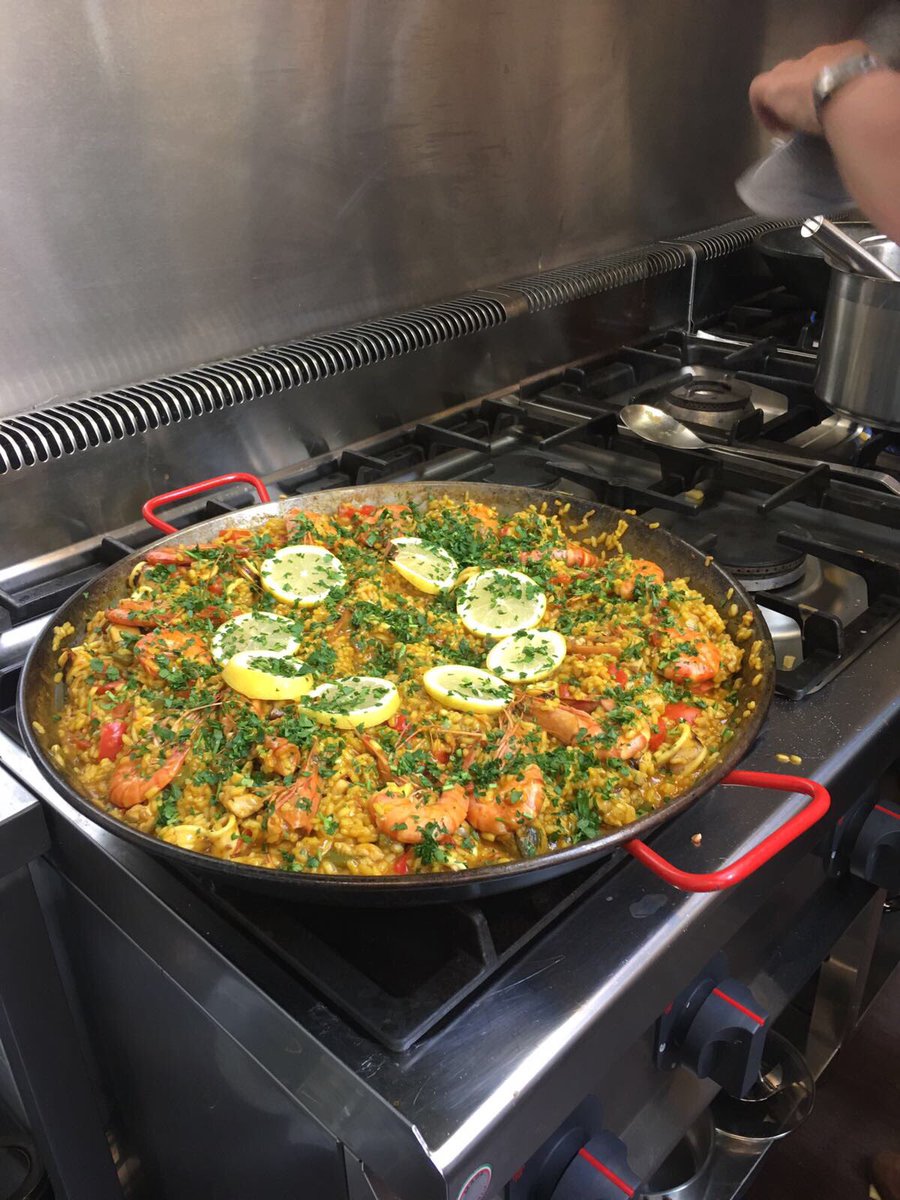 Mooie comi sushi/tapas workshop voor <a href="/DNB_NL/">De Nederlandsche Bank</a> in locatie Amsterdam #kookworkshop