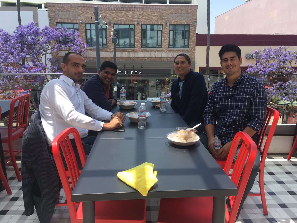 thursdaylunch's tweet photo. Lunch at EveryTable with @Refill_Fuel @QuantoxCom @GumGum https://t.co/zNOySBqDdW
