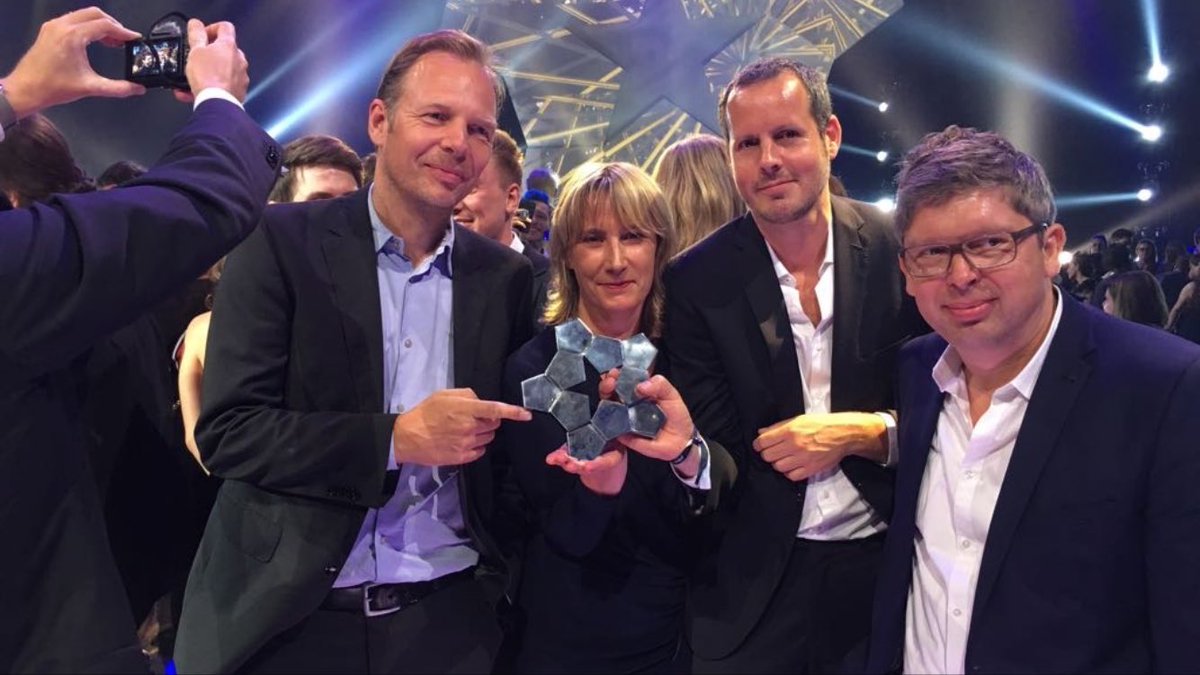 WDR's tweet photo. Geschafft! Das Team hinter #InsideAuschwitz freut sich über den #wvp17. https://t.co/3bzxClbMny