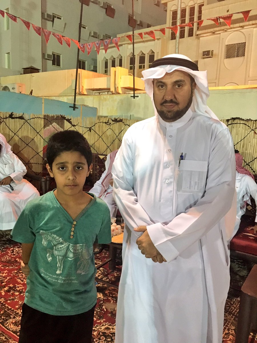 ضيفنا من #البدائع أ. منصور الشايع :
#ملتقى_التعاون_الرمضاني_الثاني مميز جداً وابنائي يعشقون #التعاون لتميزه على كافة الأصعده