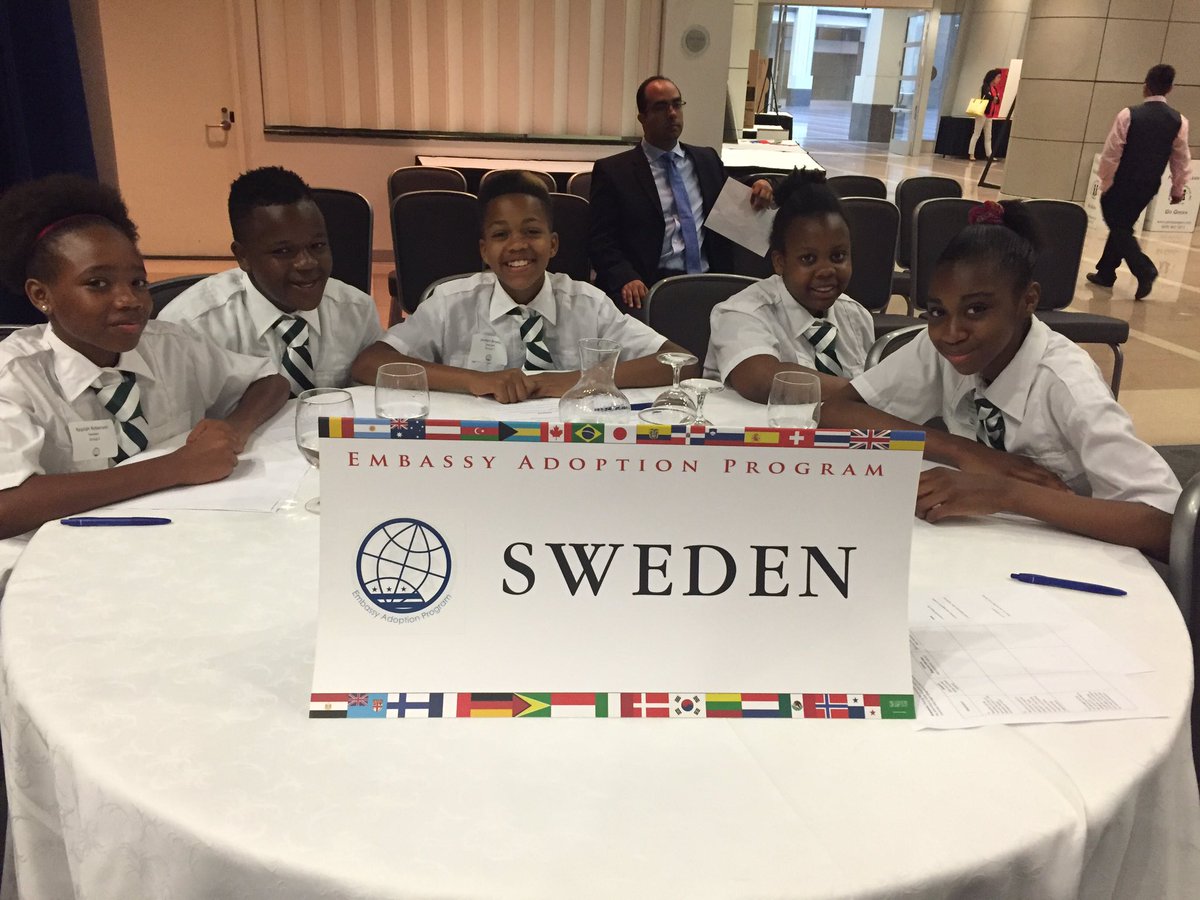 DCPS Global Education tweet media