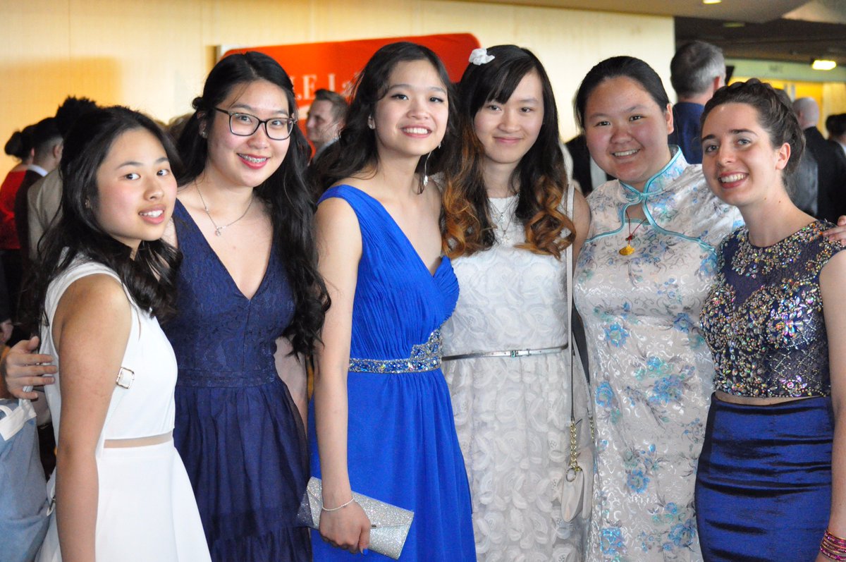 LaZerteLeaders's tweet photo. @melazerte #TBT to last Fridays #classof2017 #banquet #soproudofyou #melazerte #graduation #vgpride #melgrad2k17 https://t.co/hY6QRISiri