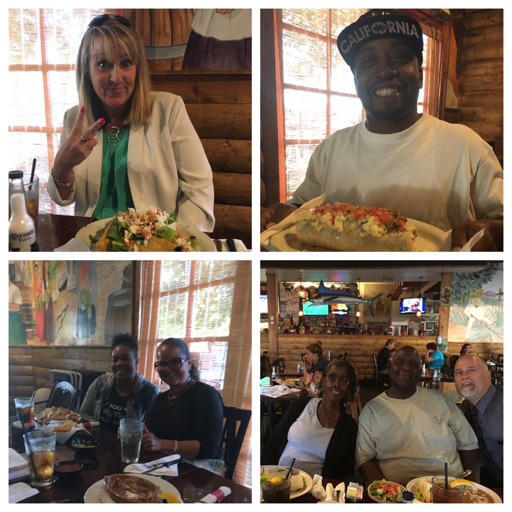 prettygrlc's tweet photo. Thank u Amy Chavez. What a good 🕰 we had #bestVP #bestnoondutiesever #bestprinciple #uwillbmissed @annakyleap 👊🏽🍽😀 https://t.co/0R3SA1JGbZ