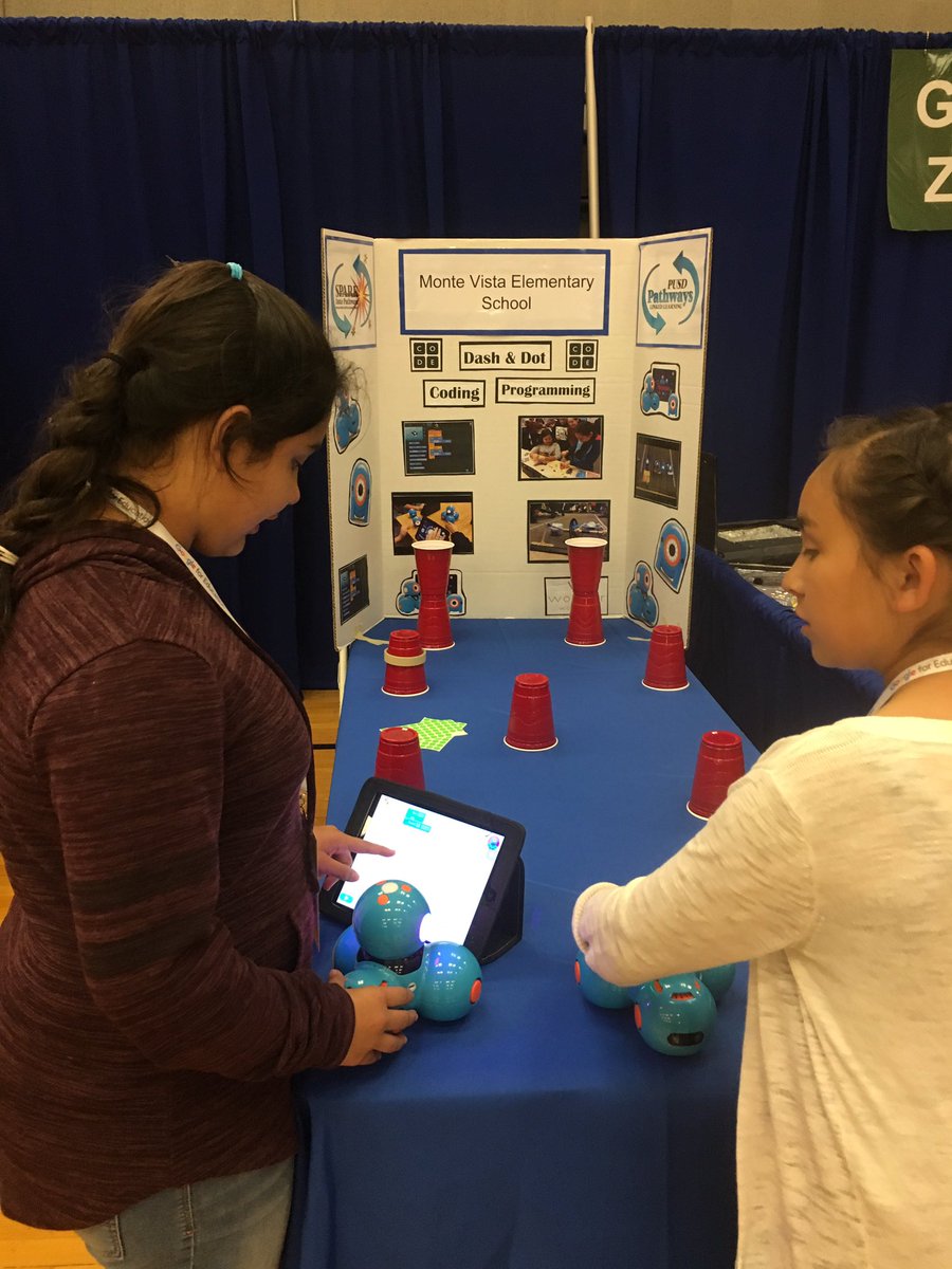runkris's tweet photo. #6thgrade #coding #codersinthemaking #pusdstem @monte_vistapusd @PortervilleUSD @WonderWorkshop @codeorg #dash #dot https://t.co/1SJ7sedfqy