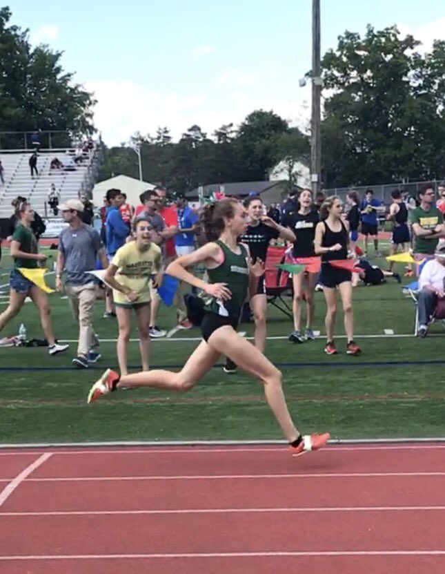 fearless21's tweet photo. Hannah Reale heads to the State Meet with a PR and a Section 2 State Qual Meet Record in the open 800! @MileSplitNY https://t.co/resR5M52cb