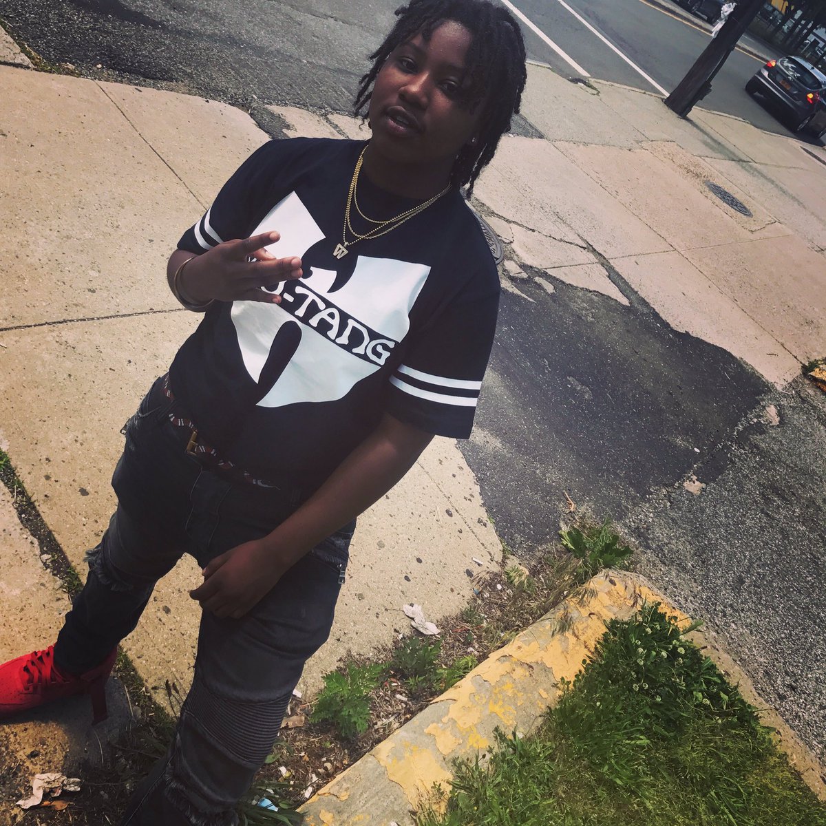 Just made twitter get my shit lit 💕