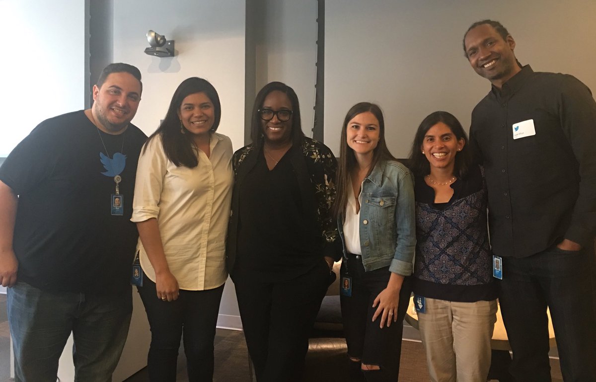DiverStar's tweet photo. Thank you @Twitter @cavel and #AscendAlumni for the awesome fireside chat. #riseupreachback #TeamADCOLOR #TeamOmnicom https://t.co/5FGUxLz8lh