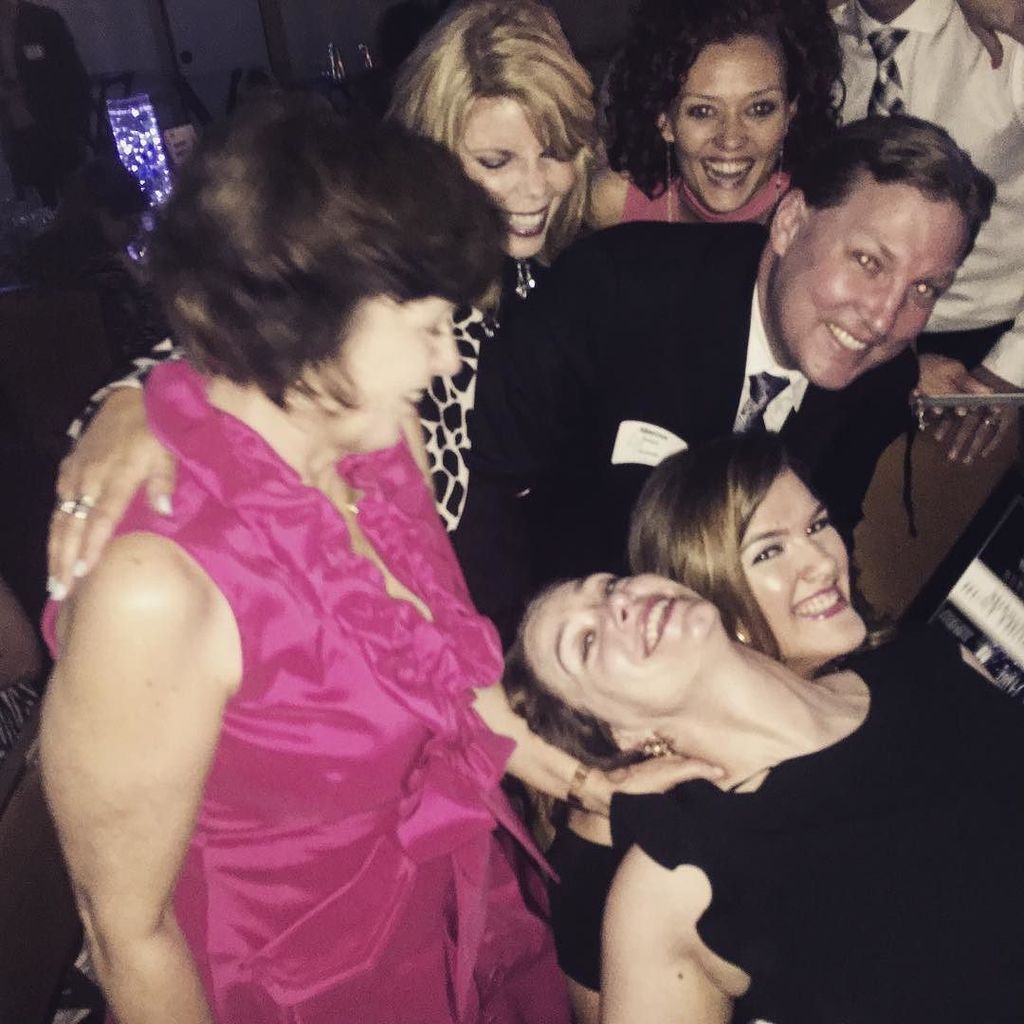 MikaelaHuntNews's tweet image. #tbt to last week at #biz1st40under40 and as @baileycultice puts it... The Table We Call Friendship. #table34 #614… ift.tt/2qGiJms