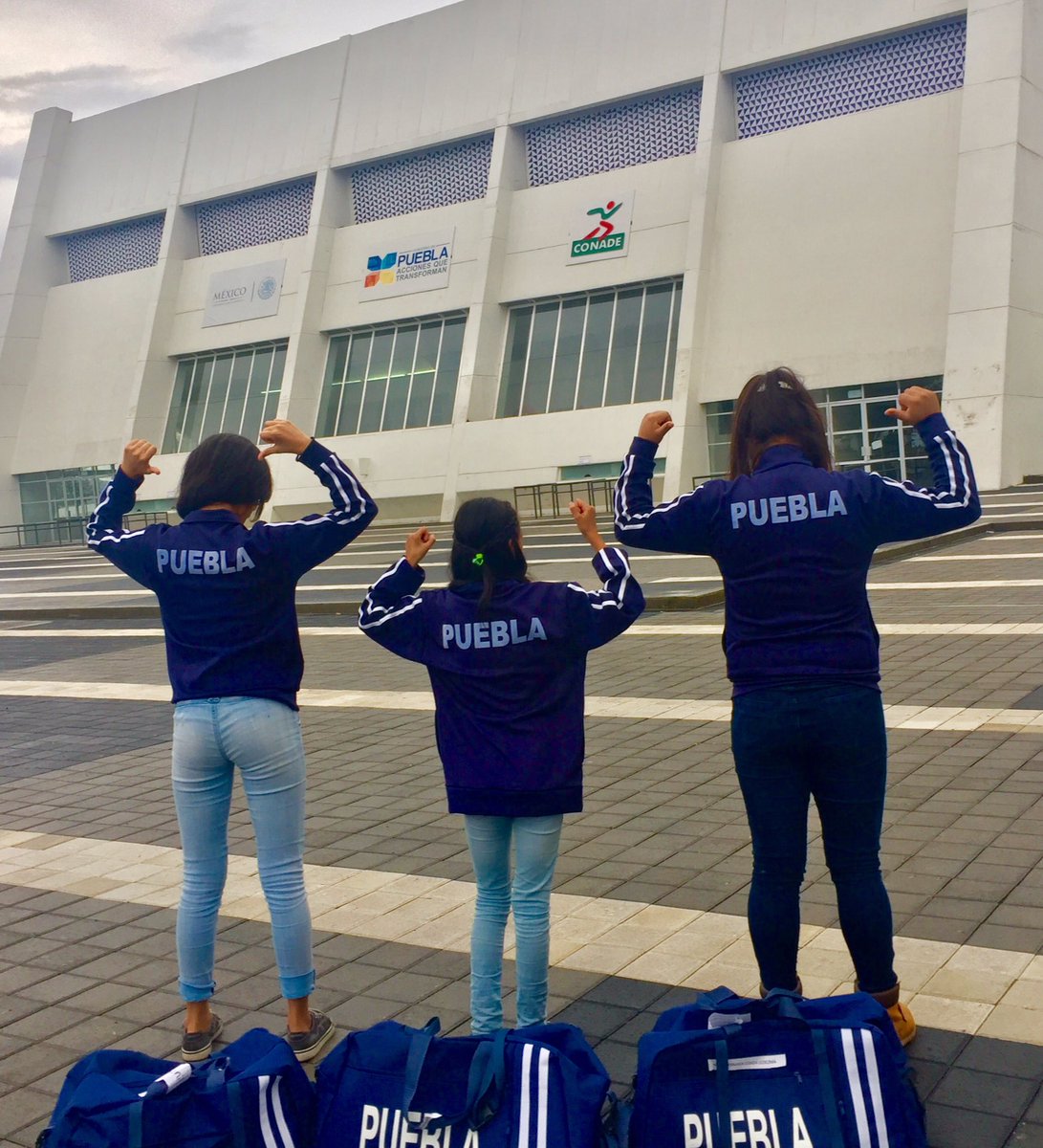 LuisCebadaL's tweet photo. Se presentó a los atletas que participaran en la #OlimpiadaNacional2017 de #Tkd y #SanJeronimoCaleras presente #OrgulloCalerense #SjTeam https://t.co/AgMGPlojo6