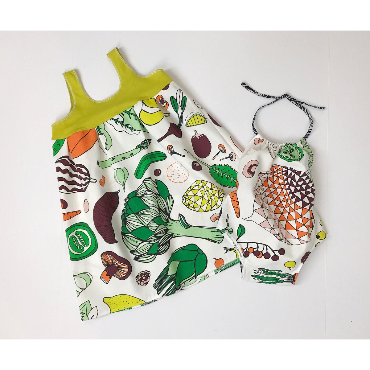 wearMaterial's tweet photo. Super cute for sweet sisters to wear this summer!
#handmade #eatyourveggies #ootd #ss17 #tinystyle #sunsuit m #austinstyle #atx #shopsmall https://t.co/skbhxjboP1