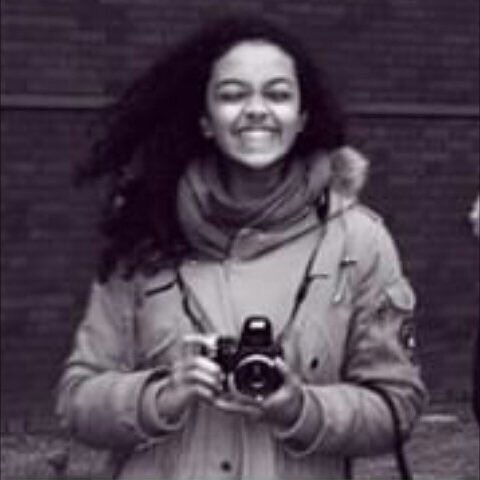 MilianFranceOff's tweet photo. "Etre fan ne se limite pas ร aimer son idole pour ce qu'il fait, mais pour ce qu'il est, c'est-ร -dire un modรจle" #TeamLuie @LucieVagenheim https://t.co/vChwwnKnlU