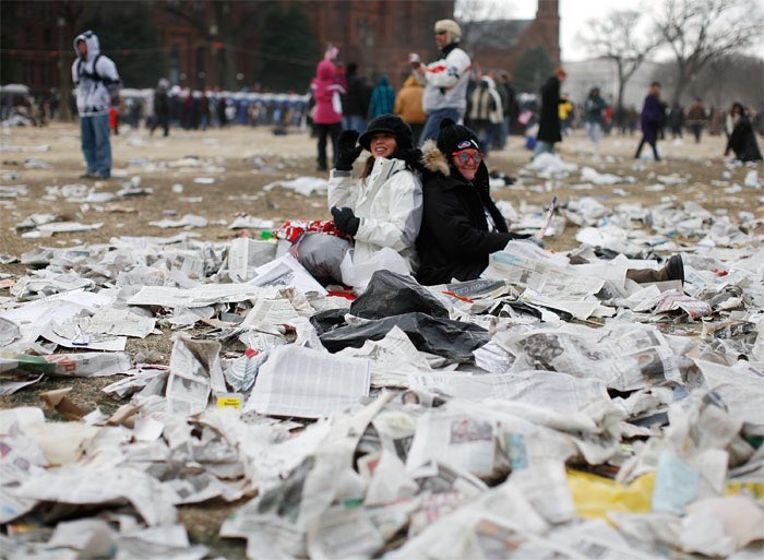 Ms_Erika74's tweet image. How long until the lovers of Mother Earth set cars on fire, riot &amp;amp; trash the streets in the name of environmental activism?
#ParisAgreement