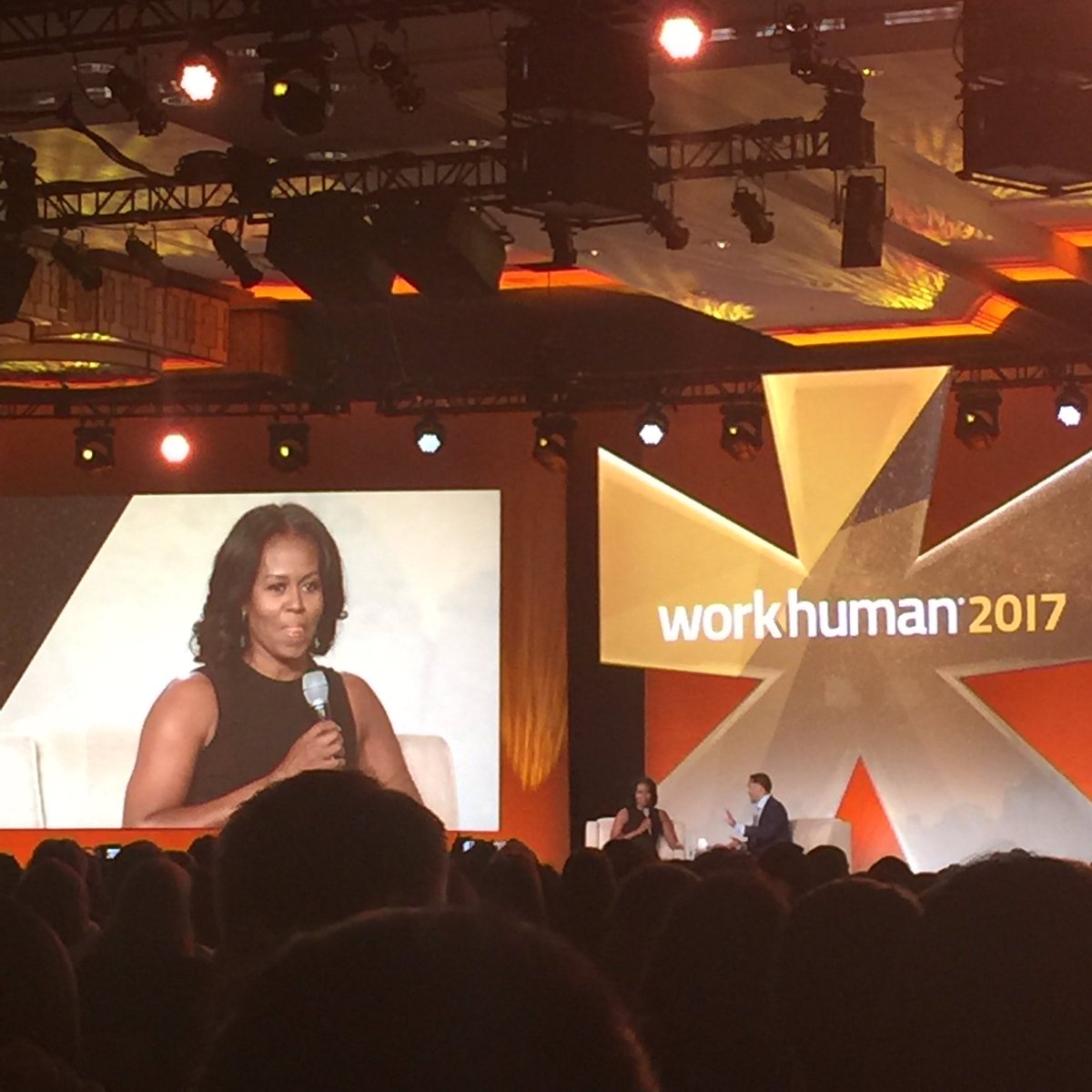 Benefits_Fan's tweet photo. Thr world needs more inspiring role models like @MichelleObama. Even more so during this disturbing times... #workhuman2017 #FutureOfWork https://t.co/zWdTNCSz1g