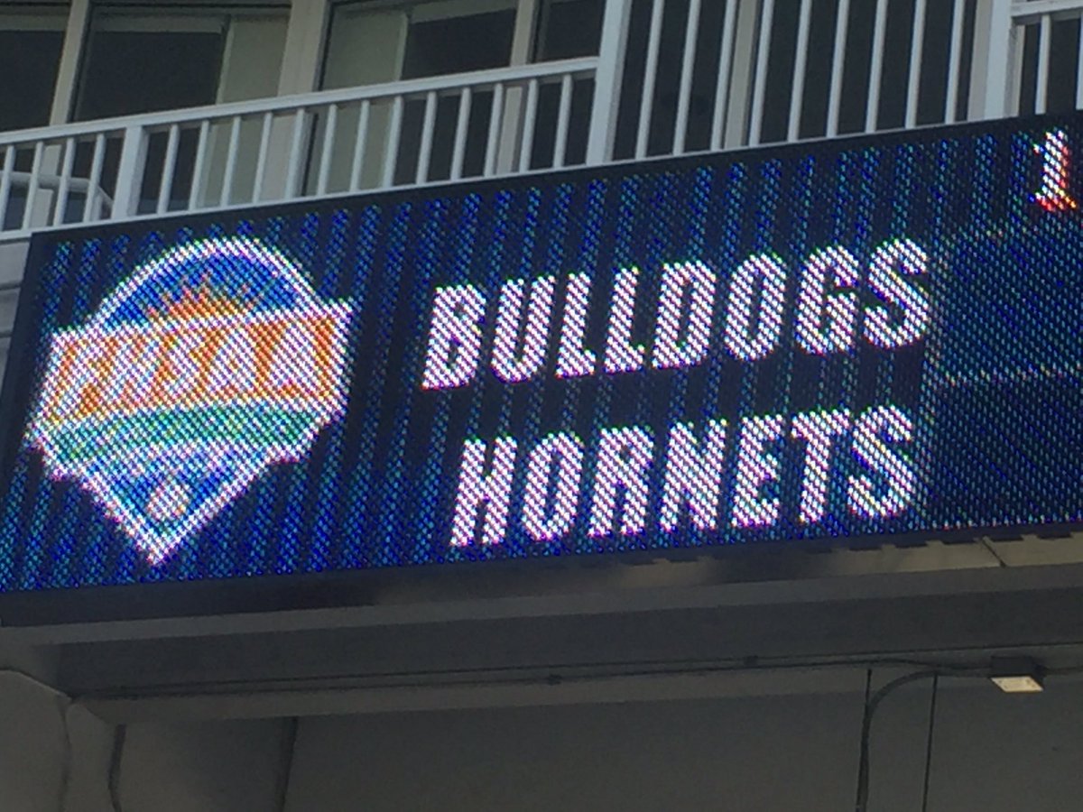 SpecSports360's tweet photo. 2-hour delay but we're ready for some baseball! The 5A Championship is LIVE at 6pm on @SpecSportsFL! @BMooreAthletics vs. @BollesSchool ⚾️ https://t.co/YDrA2O50zI