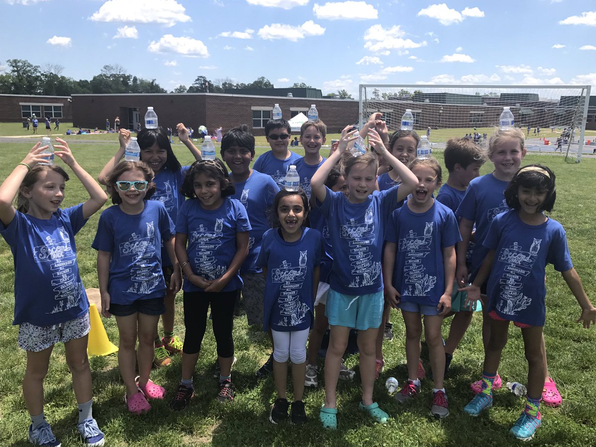 kandersonsclass's tweet photo. Field day Fun! #nle17 @NLEfieldday https://t.co/k94vatr9p0