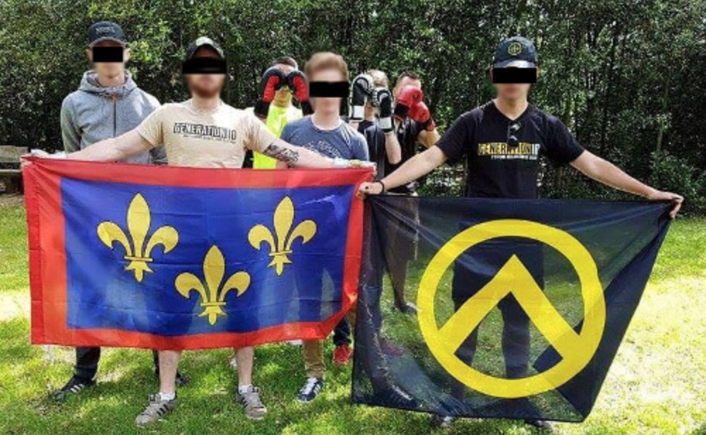 F_Debranche's tweet photo. «Sous-race, Vive la race blanche», 2 jours après une condamnation, le fils d'un cadre FN agresse un jeune noir https://t.co/rKMdfsu6bg https://t.co/bFusYz5MBa