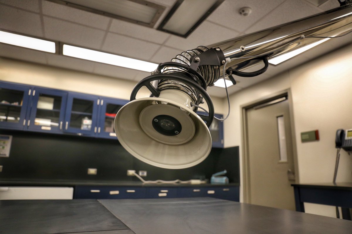 NRHPD's tweet image. Take a peek inside our incredible #CrimeScene Unit - we've got two of the best examiners in the metroplex (not that we're partial...) #CSSU