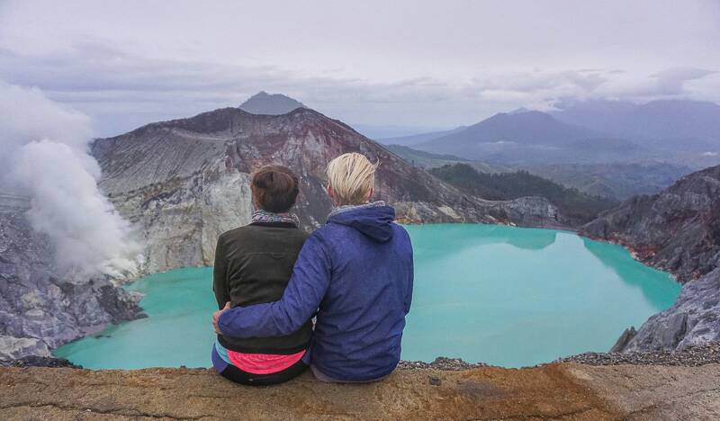 FindingBeyond's tweet image. Sometimes travelling is hard,sometimes it's exhausting but its all worth it when we visit Places like Mt Ijen. #ttot #visitjava