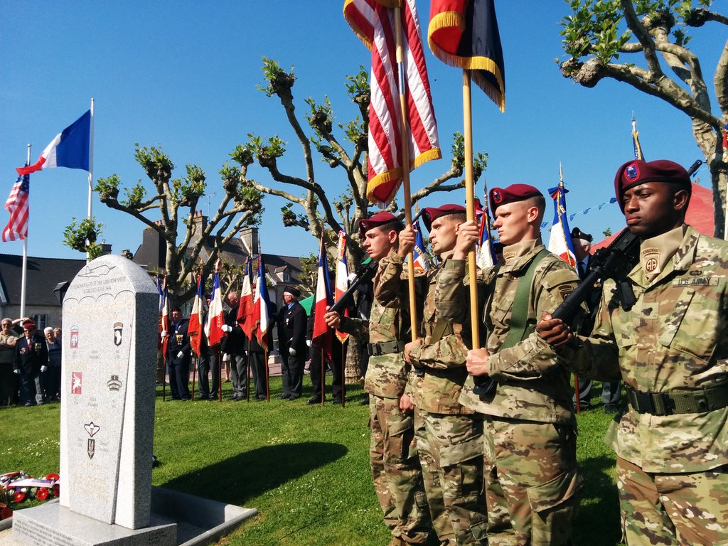 afneurope's tweet photo. Today we celebrate the courage and sacrifice of the 101st Airborne in commemoration of #DDay73! #GreatestGeneration https://t.co/wWVHuqrs2n