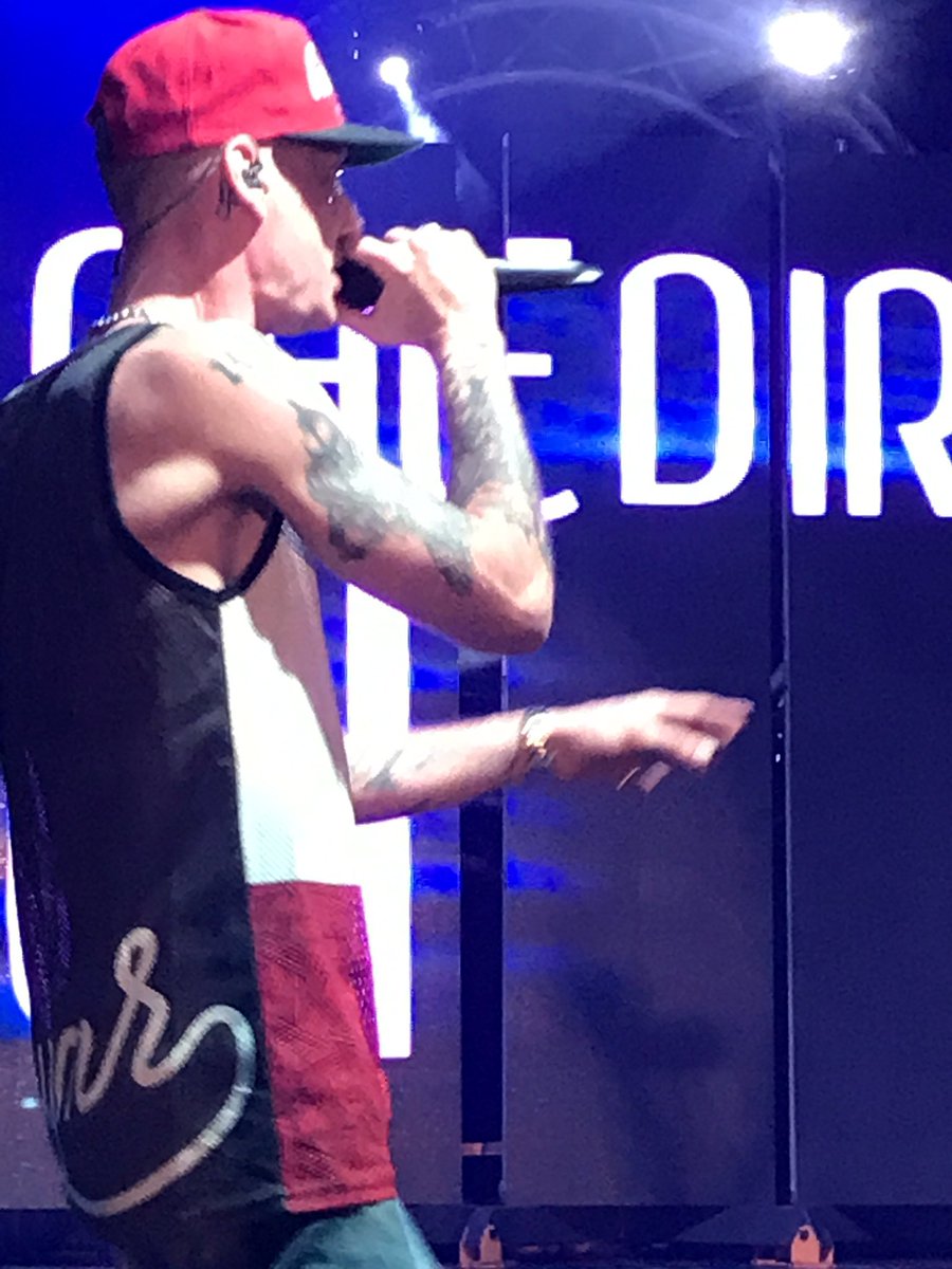 CasaAleotti's tweet photo. #gridolive https://t.co/EFwsqeD8sH