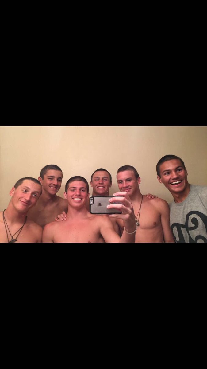 6butches's tweet photo. Added two members to the butches.. @bcall71 @kadenc_7  these are your newest butches https://t.co/LdEJEhn2jH