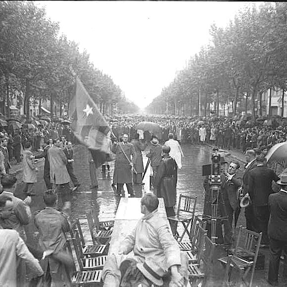 Estelada en una manifestació antifeixista a Barcelona el 1934
L'independentisme català, ahir i avui, inequívocament antifeixista
#ElFilRoig